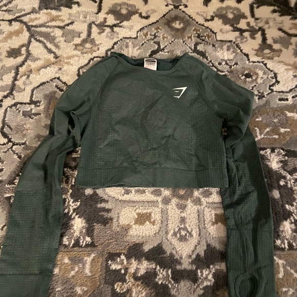 Gym shark long sleeved crops - Picture 1 of 2